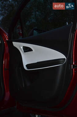 Хетчбек Chevrolet Volt 2012 в  фото 12 Хетчбек Chevrolet Volt 2012 в