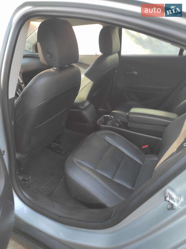 Хэтчбек Chevrolet Volt 2012 в Кодыме фото 5 Хэтчбек Chevrolet Volt 2012 в Кодыме