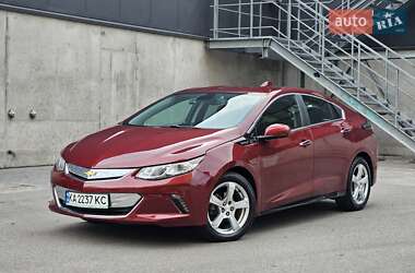 Хэтчбек Chevrolet Volt 2016 в 