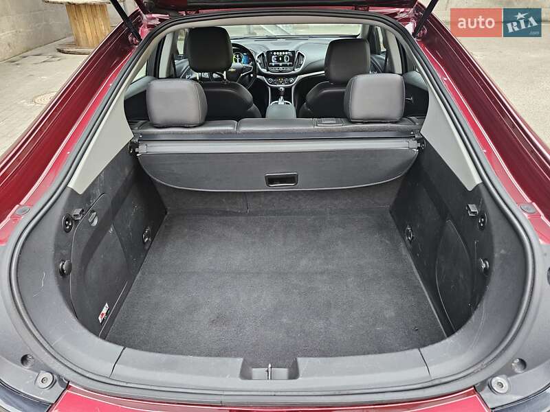 Хэтчбек Chevrolet Volt 2016 в Киеве