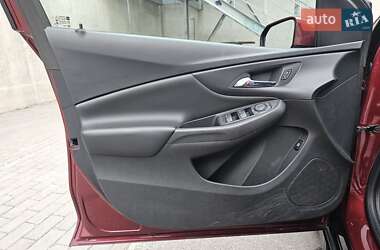 Хэтчбек Chevrolet Volt 2016 в 