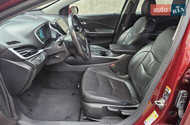 Хэтчбек Chevrolet Volt 2016 в 