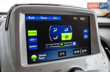 Хетчбек Chevrolet Volt 2012 в  фото 16 Хетчбек Chevrolet Volt 2012 в