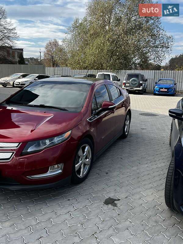Хэтчбек Chevrolet Volt 2011 в Львове