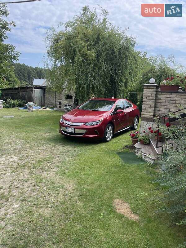 Хэтчбек Chevrolet Volt 2018 в Золочеве фото 4 Хэтчбек Chevrolet Volt 2018 в Золочеве