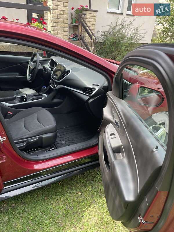 Хэтчбек Chevrolet Volt 2018 в Золочеве фото 8 Хэтчбек Chevrolet Volt 2018 в Золочеве