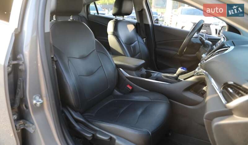 Хетчбек Chevrolet Volt 2017 в Харкові