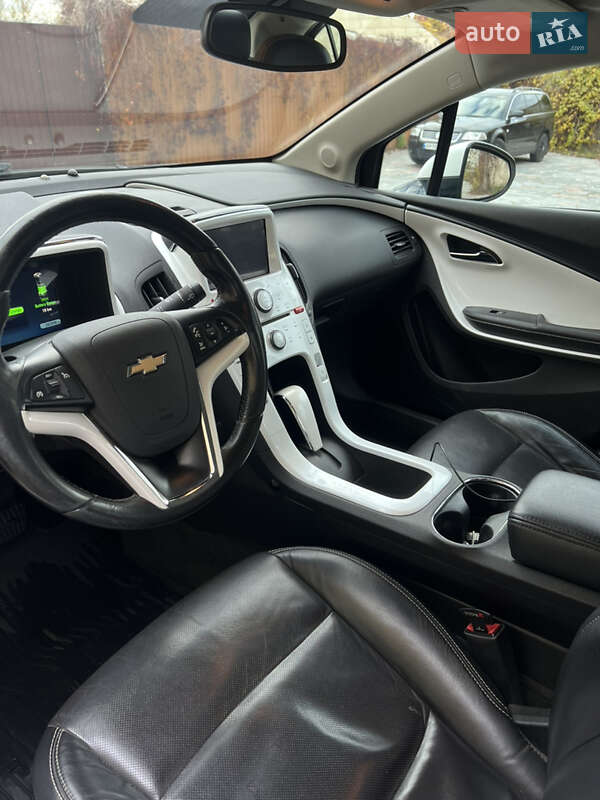 Хэтчбек Chevrolet Volt 2013 в Житомире