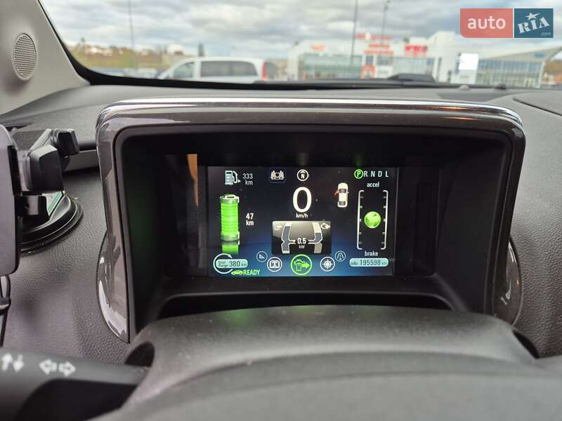 Хэтчбек Chevrolet Volt 2014 в Киеве фото 3 Хэтчбек Chevrolet Volt 2014 в Киеве