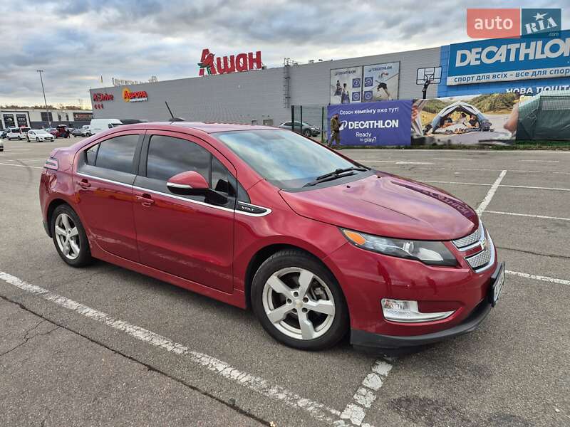 Хэтчбек Chevrolet Volt 2014 в Киеве фото Хэтчбек Chevrolet Volt 2014 в Киеве