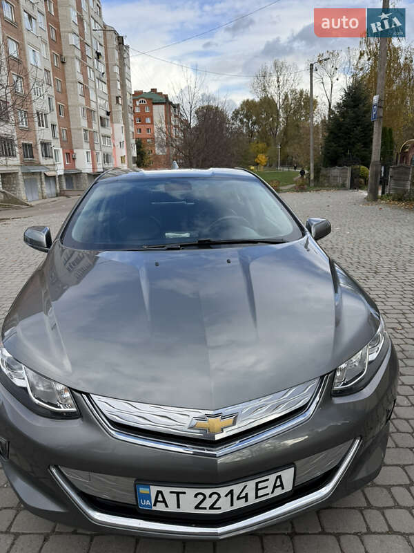Хэтчбек Chevrolet Volt 2017 в Ивано-Франковске