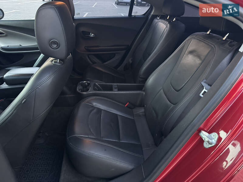 Хэтчбек Chevrolet Volt 2012 в Ивано-Франковске фото 37 Хэтчбек Chevrolet Volt 2012 в Ивано-Франковске