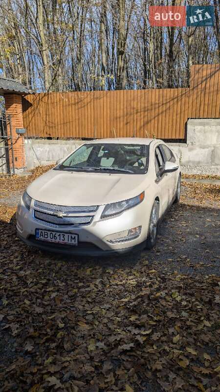 Хэтчбек Chevrolet Volt 2014 в Виннице фото Хэтчбек Chevrolet Volt 2014 в Виннице