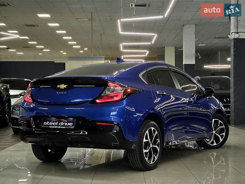 Хэтчбек Chevrolet Volt 2016 в Николаеве фото 5 Хэтчбек Chevrolet Volt 2016 в Николаеве