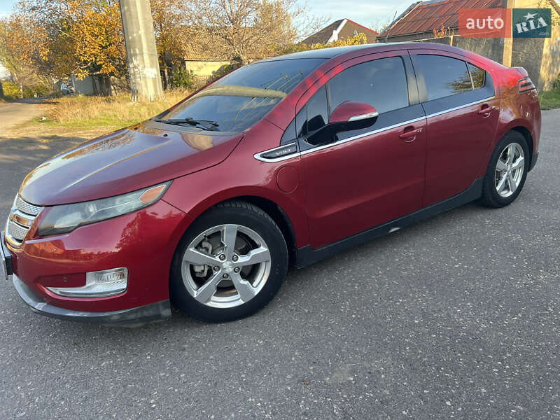 Хэтчбек Chevrolet Volt 2011 в Одессе фото 2 Хэтчбек Chevrolet Volt 2011 в Одессе