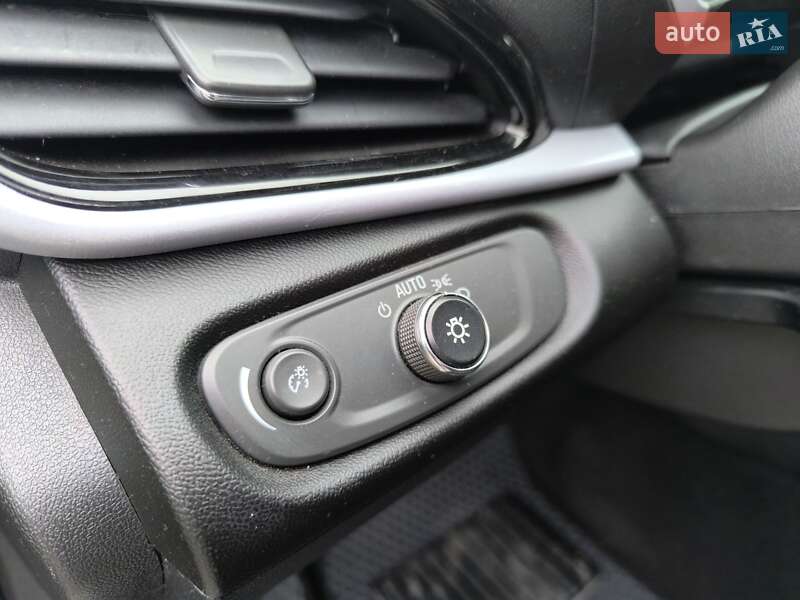 Хэтчбек Chevrolet Volt 2017 в Киеве фото 22 Хэтчбек Chevrolet Volt 2017 в Киеве