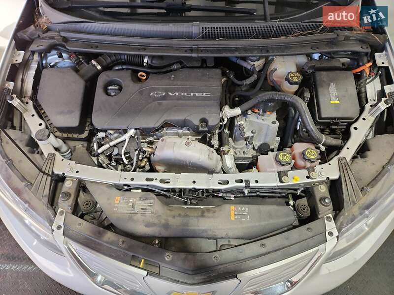 Хэтчбек Chevrolet Volt 2017 в Днепре фото 11 Хэтчбек Chevrolet Volt 2017 в Днепре