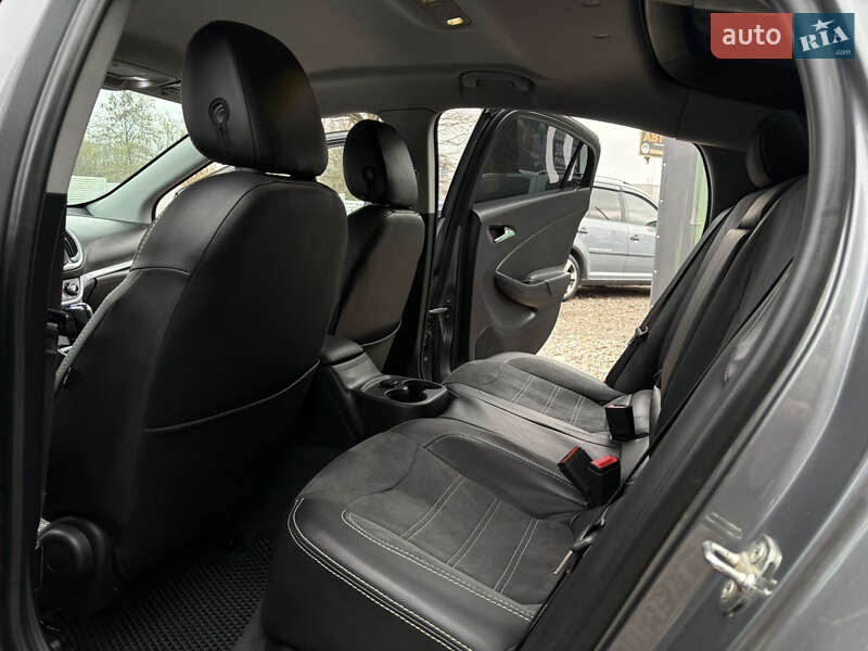 Хетчбек Chevrolet Volt 2018 в Харкові фото 13 Хетчбек Chevrolet Volt 2018 в Харкові