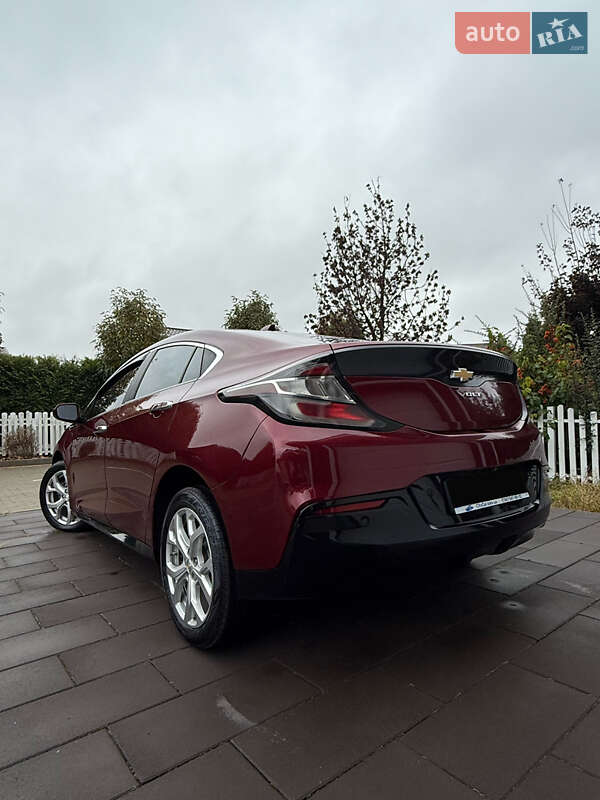 Хэтчбек Chevrolet Volt 2016 в Киеве фото 4 Хэтчбек Chevrolet Volt 2016 в Киеве