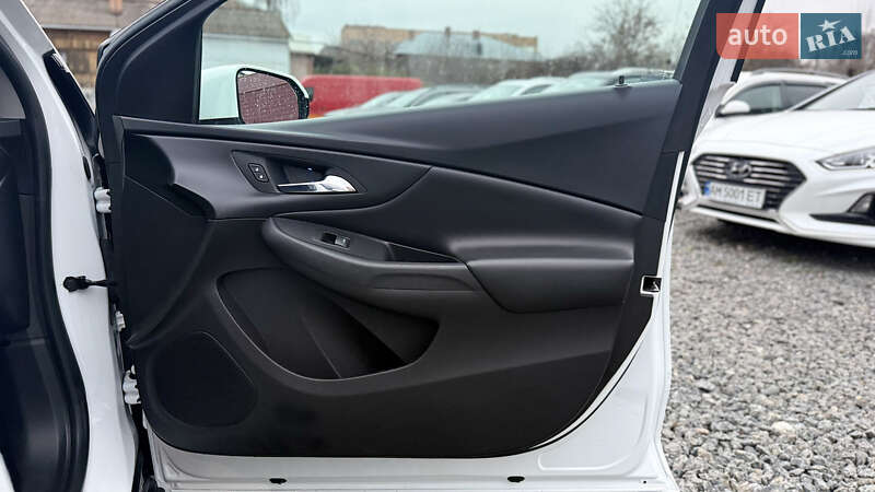 Хетчбек Chevrolet Volt 2015 в Бердичеві фото 27 Хетчбек Chevrolet Volt 2015 в Бердичеві