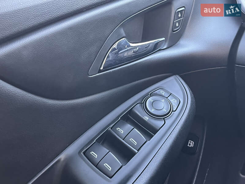 Хетчбек Chevrolet Volt 2016 в Одесі фото 33 Хетчбек Chevrolet Volt 2016 в Одесі