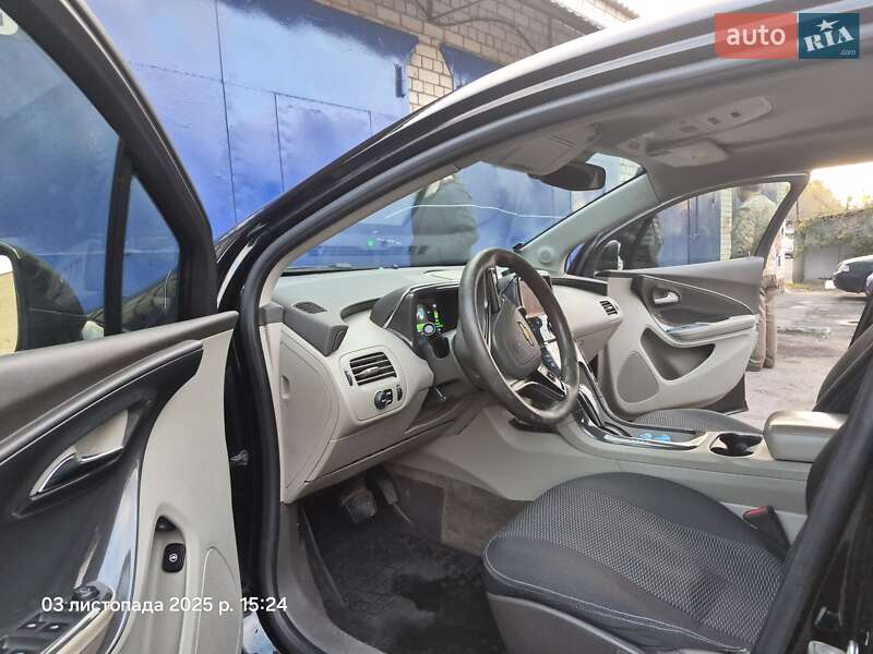 Хэтчбек Chevrolet Volt 2013 в Харькове фото 10 Хэтчбек Chevrolet Volt 2013 в Харькове