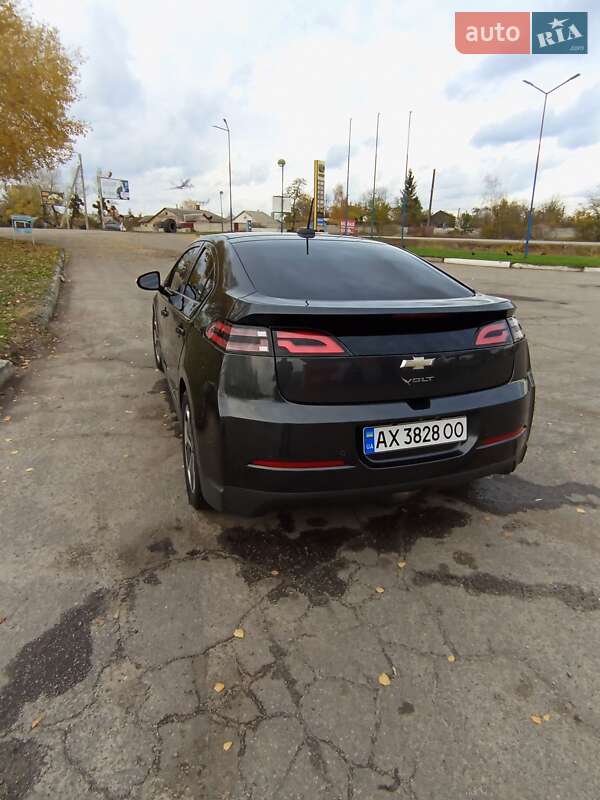 Хетчбек Chevrolet Volt 2015 в Харкові