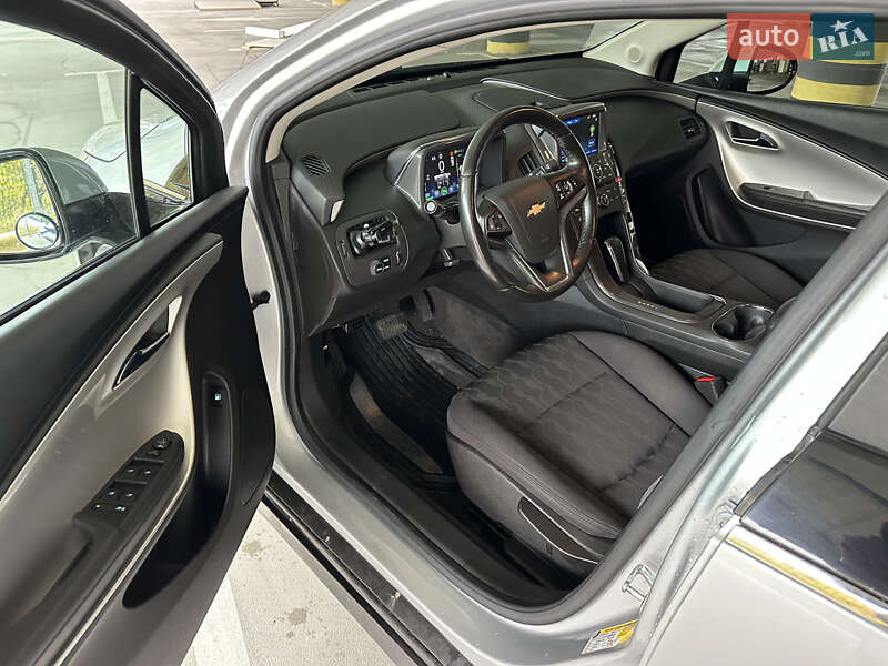 Хэтчбек Chevrolet Volt 2015 в Киеве фото 15 Хэтчбек Chevrolet Volt 2015 в Киеве