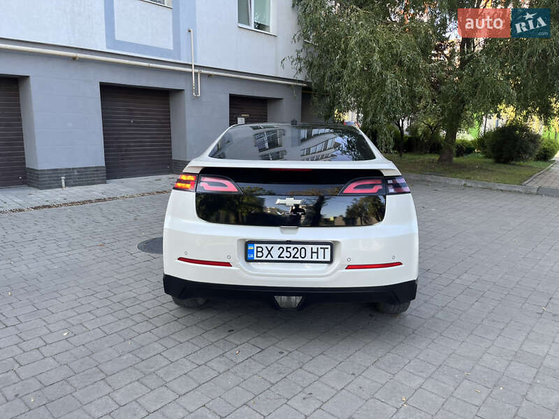 Хетчбек Chevrolet Volt 2011 в Івано-Франківську