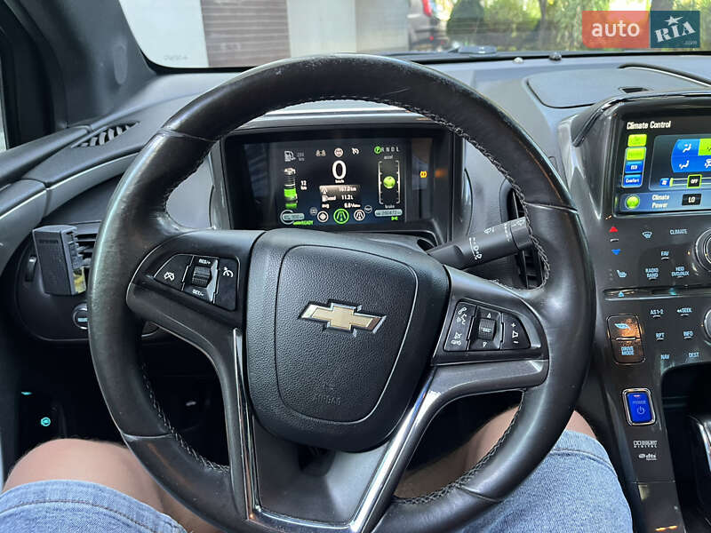 Хетчбек Chevrolet Volt 2011 в Івано-Франківську