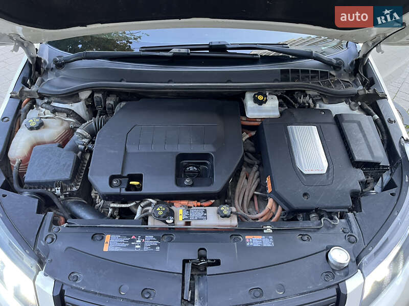 Хетчбек Chevrolet Volt 2011 в Івано-Франківську