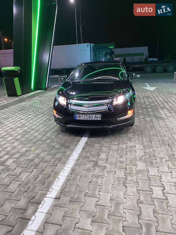Хэтчбек Chevrolet Volt 2013 в Одессе фото 2 Хэтчбек Chevrolet Volt 2013 в Одессе