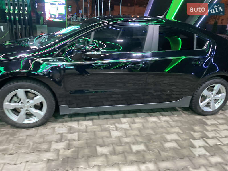 Хэтчбек Chevrolet Volt 2013 в Одессе фото 10 Хэтчбек Chevrolet Volt 2013 в Одессе