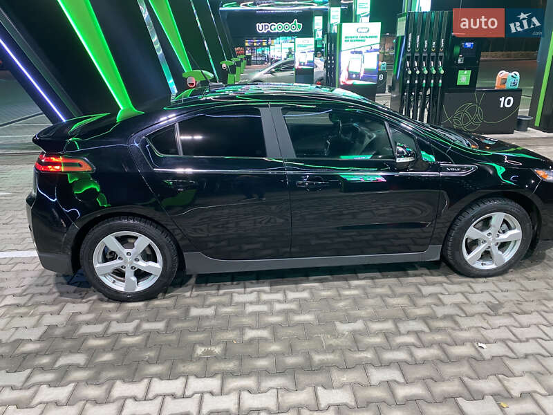 Хэтчбек Chevrolet Volt 2013 в Одессе фото 5 Хэтчбек Chevrolet Volt 2013 в Одессе