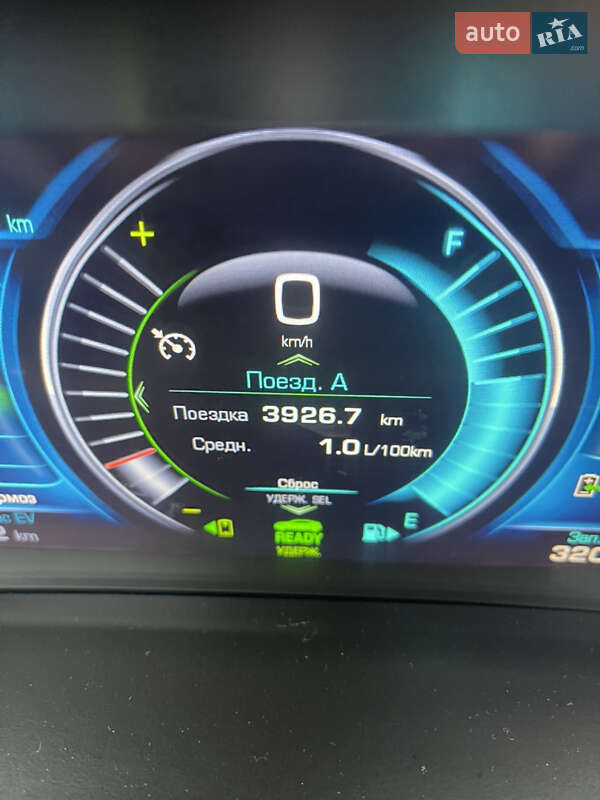 Хетчбек Chevrolet Volt 2017 в Києві