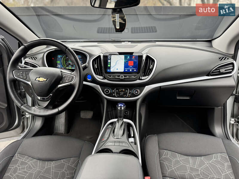 Хетчбек Chevrolet Volt 2016 в Києві