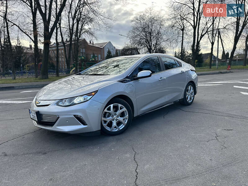Хэтчбек Chevrolet Volt 2017 в Виннице