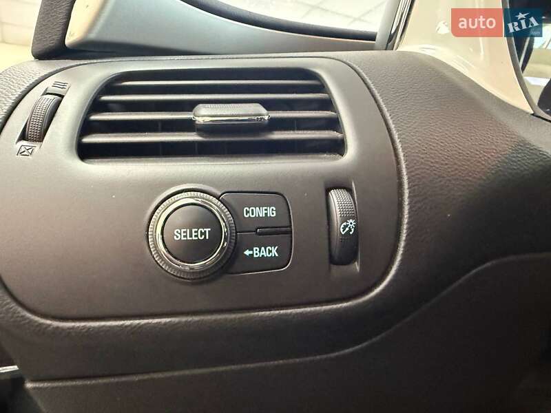 Хэтчбек Chevrolet Volt 2012 в Киеве