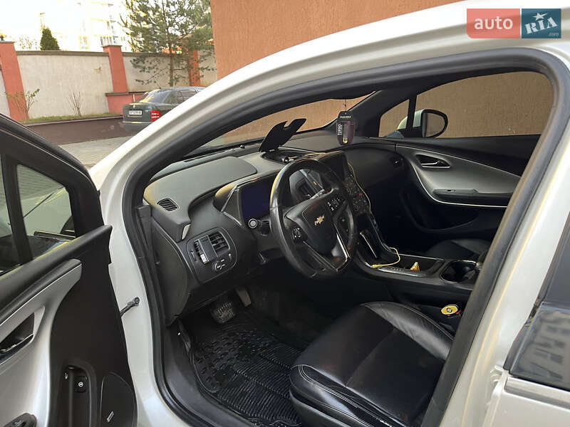 Хетчбек Chevrolet Volt 2011 в Тульчині
