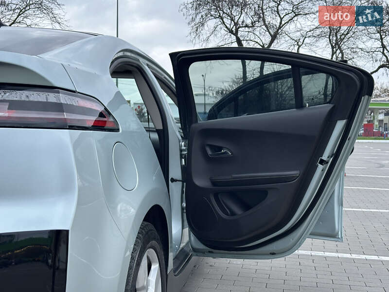 Хетчбек Chevrolet Volt 2011 в Одесі