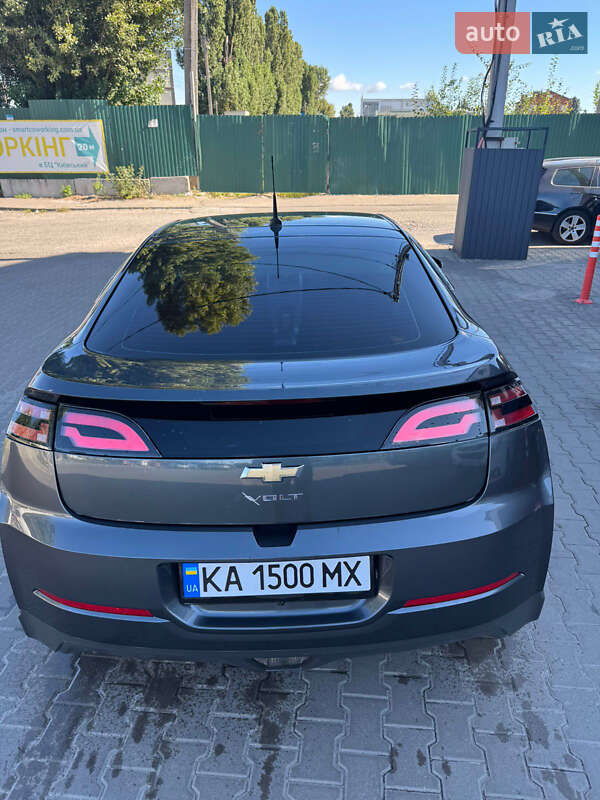 Хэтчбек Chevrolet Volt 2013 в Киеве фото 11 Хэтчбек Chevrolet Volt 2013 в Киеве