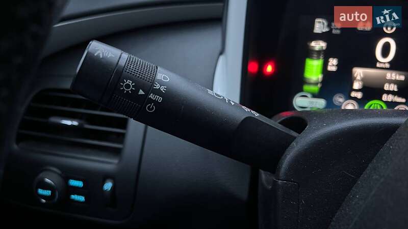 Хетчбек Chevrolet Volt 2012 в Києві