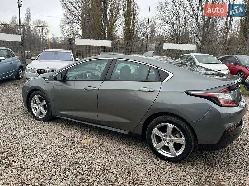Хэтчбек Chevrolet Volt 2017 в Одессе фото 8 Хэтчбек Chevrolet Volt 2017 в Одессе