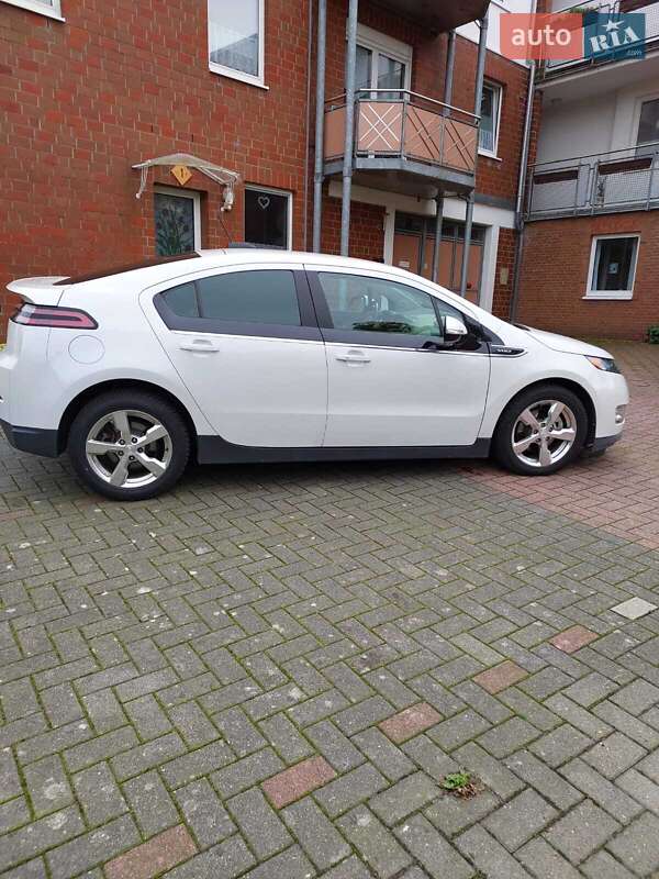 Хетчбек Chevrolet Volt 2014 в Дніпрі фото 2 Хетчбек Chevrolet Volt 2014 в Дніпрі