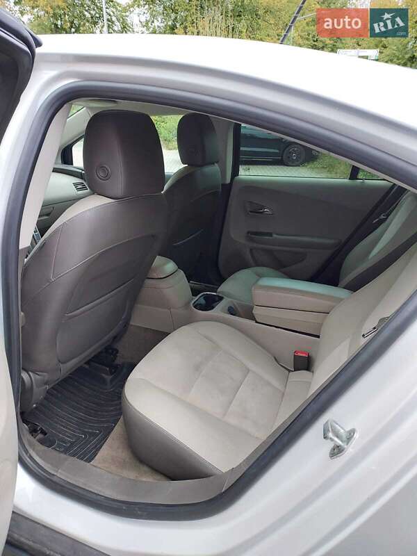 Хетчбек Chevrolet Volt 2014 в Дніпрі фото 11 Хетчбек Chevrolet Volt 2014 в Дніпрі