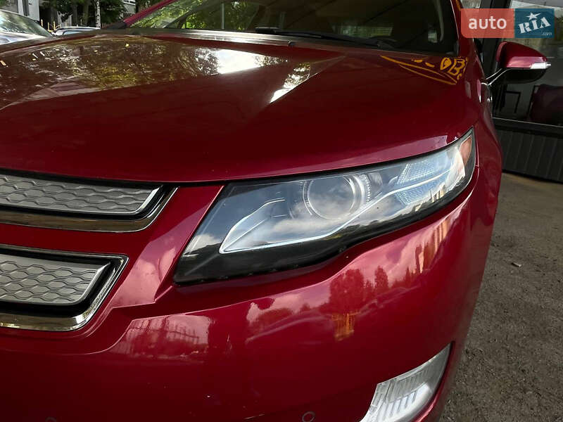 Хетчбек Chevrolet Volt 2014 в Львові