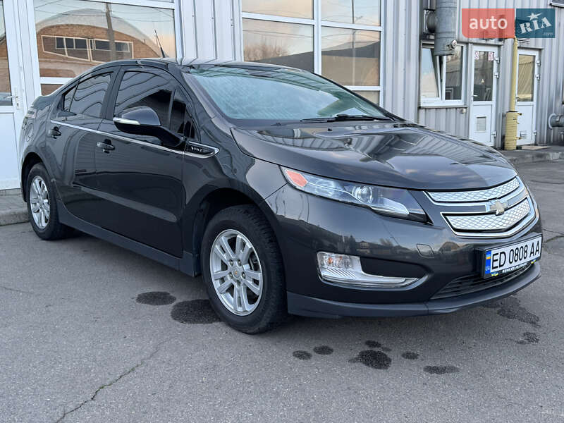 Хэтчбек Chevrolet Volt 2013 в Днепре
