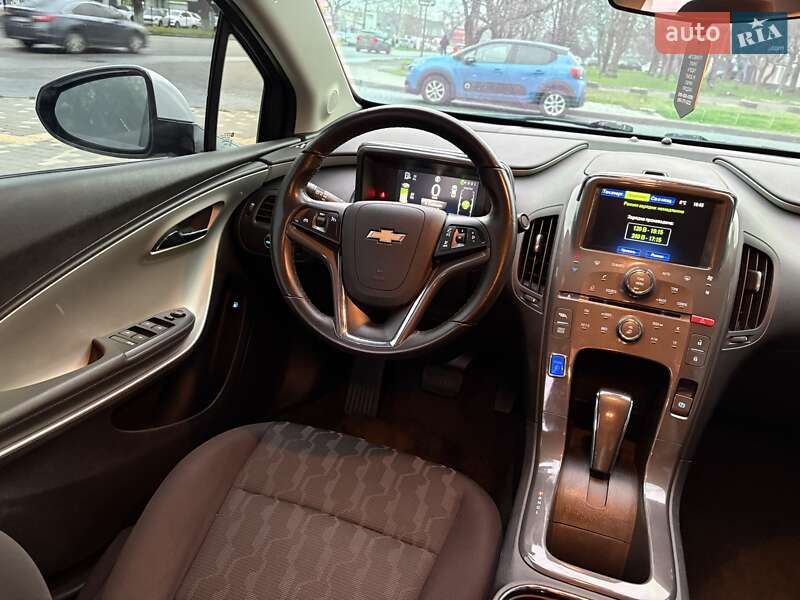 Хэтчбек Chevrolet Volt 2015 в Одессе