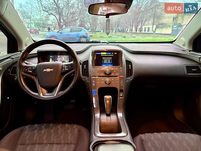 Хэтчбек Chevrolet Volt 2015 в Одессе