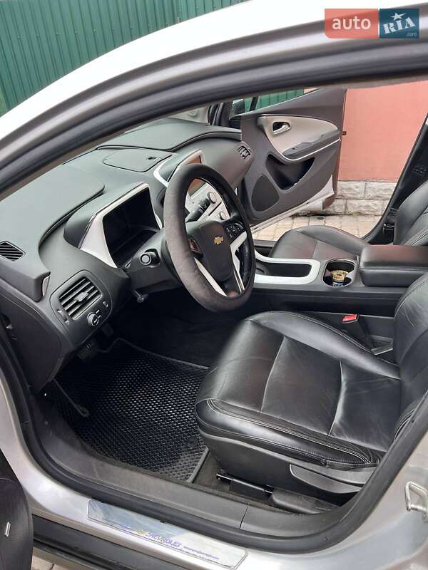 Хетчбек Chevrolet Volt 2013 в Броварах